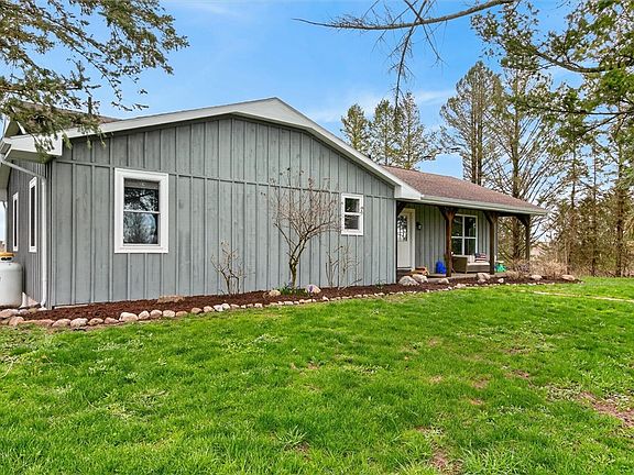 2nd image of 5565 Desmith Rd