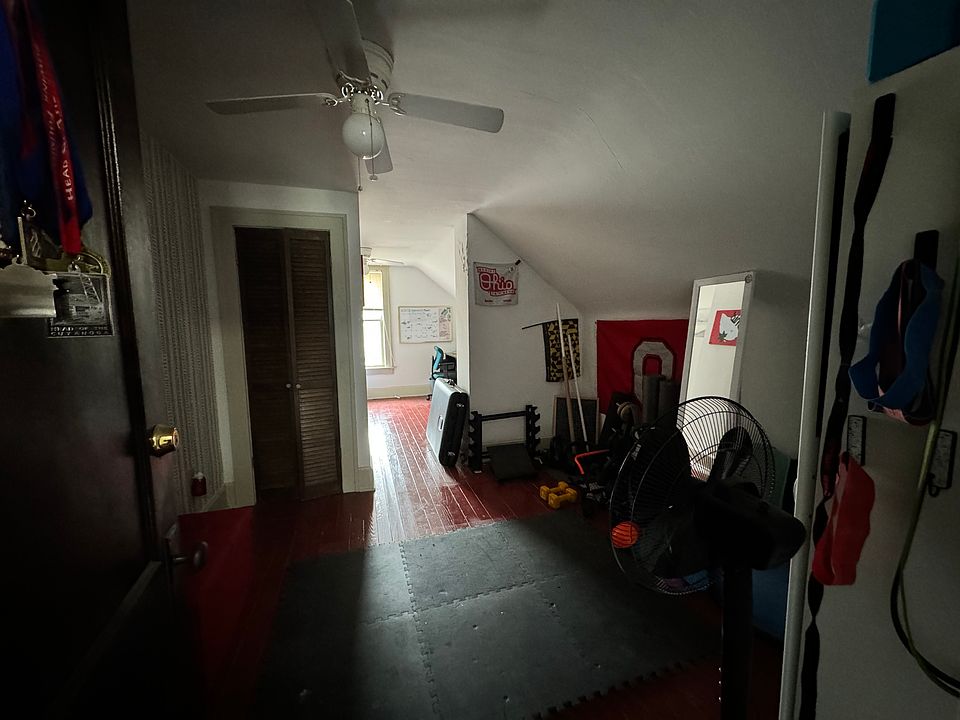 1st image of 341 W 6th Ave