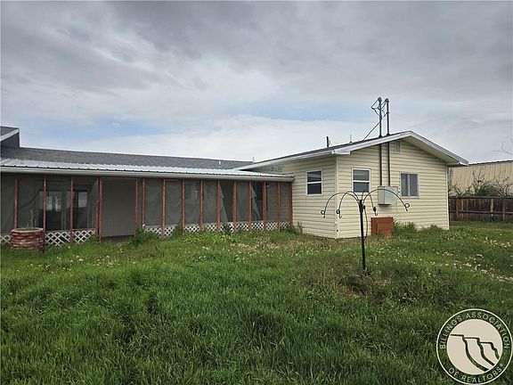 2nd image of 54 N Mills Rd