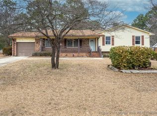 3728 Masters Dr, Hope Mills, NC 28348