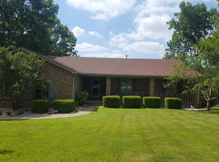 1139 Briarwood Dr, Lawrenceburg, KY 40342