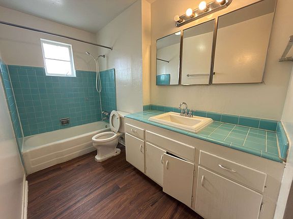 5th image of 7010 N 34th Ave