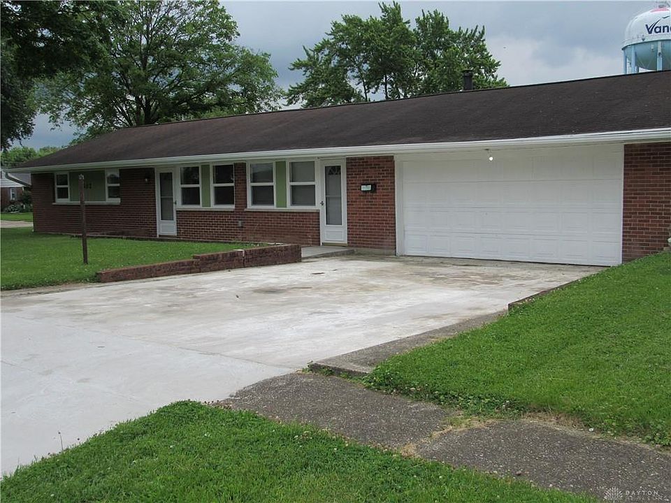 1st image of 502 Hialeah Ct