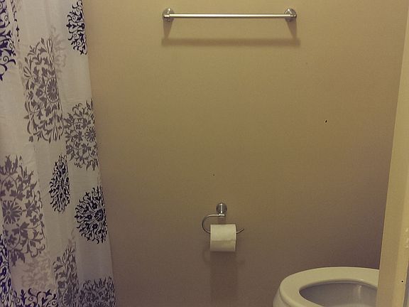 4th image of 4405 Bridgeman Ct