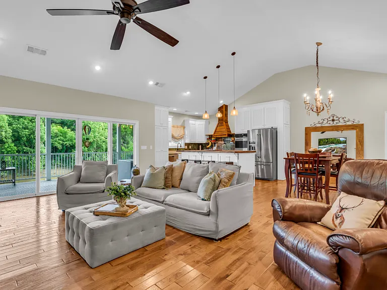 790 Moores Creek Rd — Photo 10