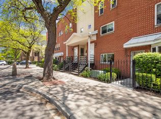 701 S Carpenter St UNIT C, Chicago, IL 60607