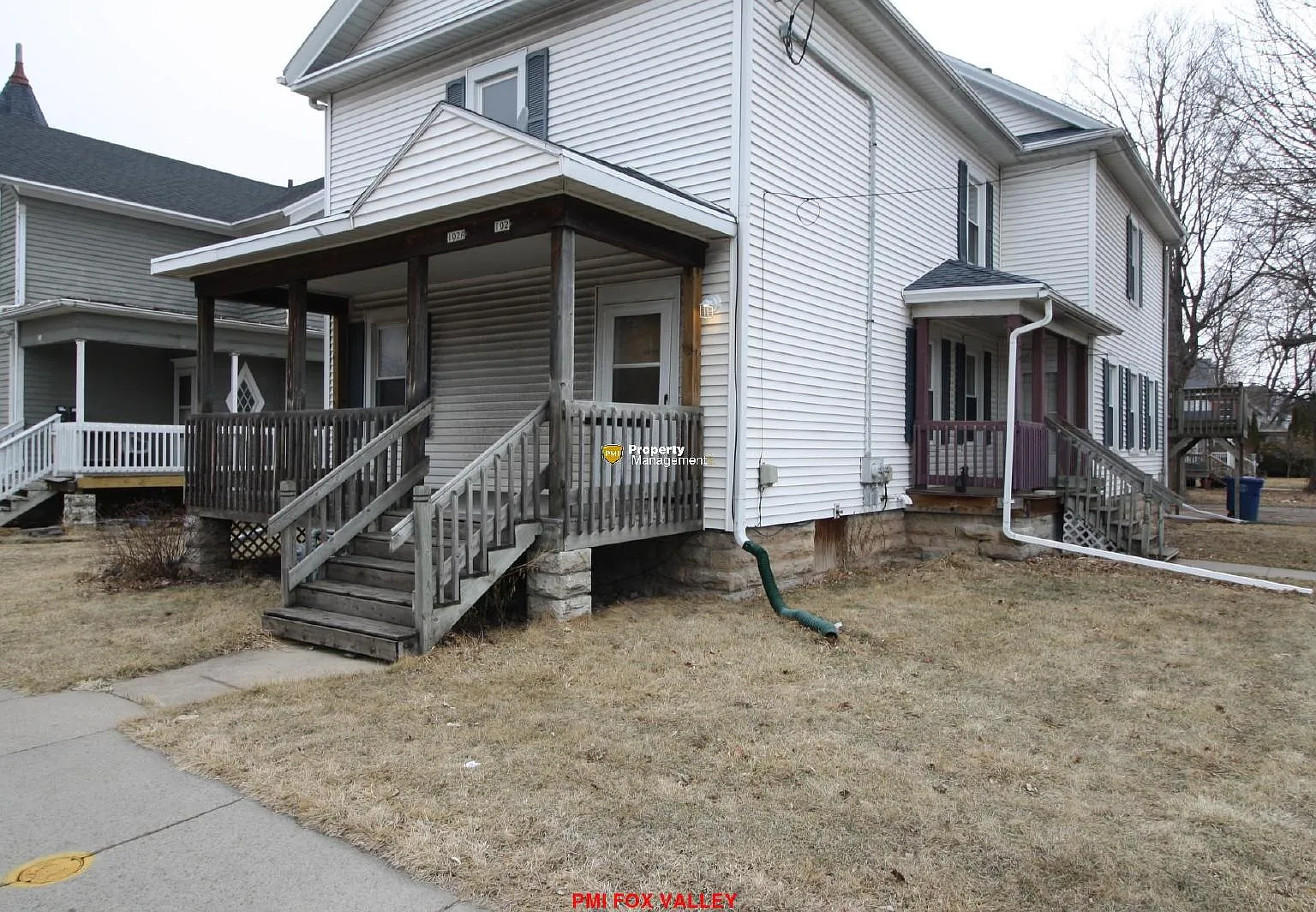 3 bed, 1.0 bath, 1100 sqft, $1,100 — Photo 2