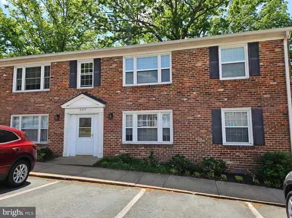 2417 Barracks Pl APT 1, Charlottesville, VA 22901