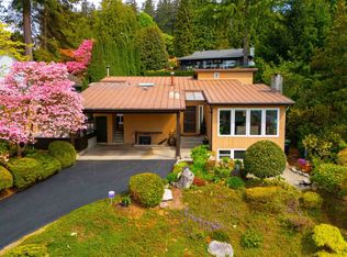 2563 Ashurst Ave, Coquitlam, BC V3K 5T7