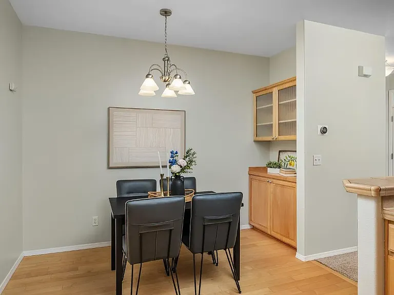 2283 NW Oak Knoll Pl — Photo 15