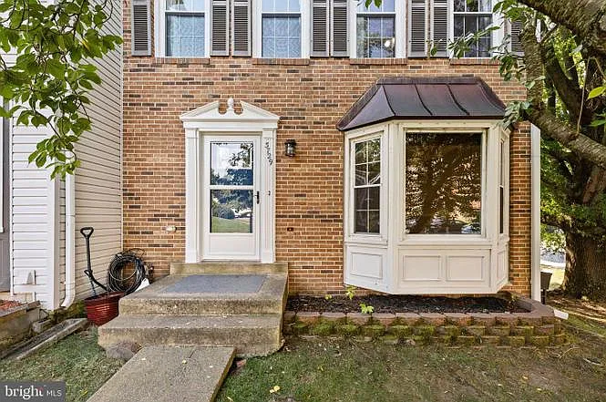 3 bed, 2036 sqft, $2,850 — Photo 1