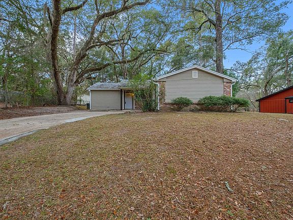 5th image of 2613 Faversham Dr
