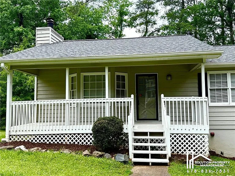 4899 Raven Way NE — Photo 2