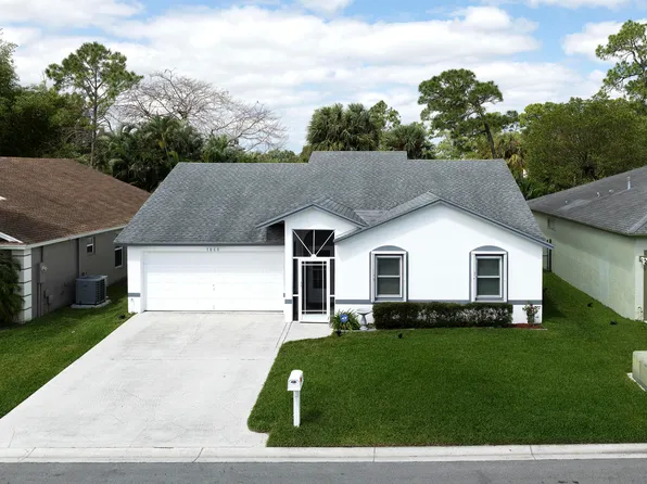 1060 Salmon Isle, Greenacres, FL 33413