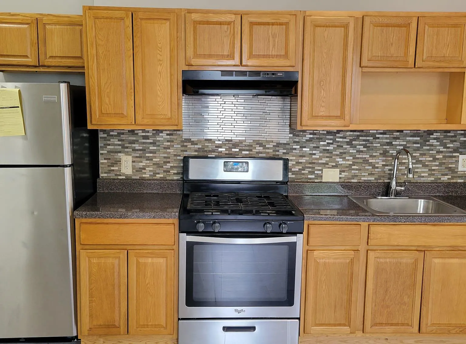 2 bed, $1,550 — Photo 2