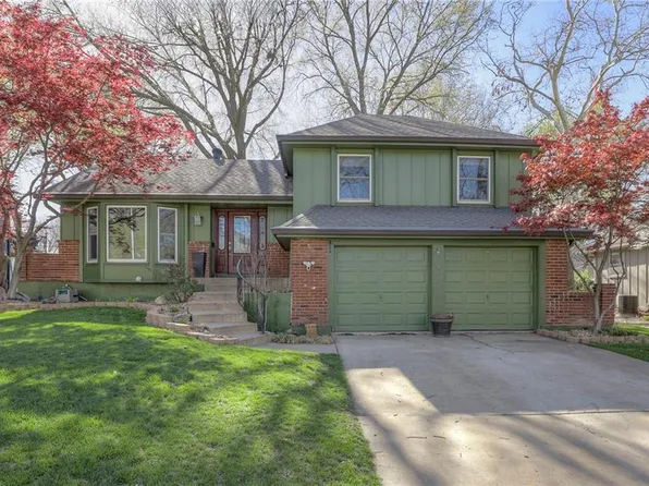 10009 Century Ln, Lenexa, KS 66215