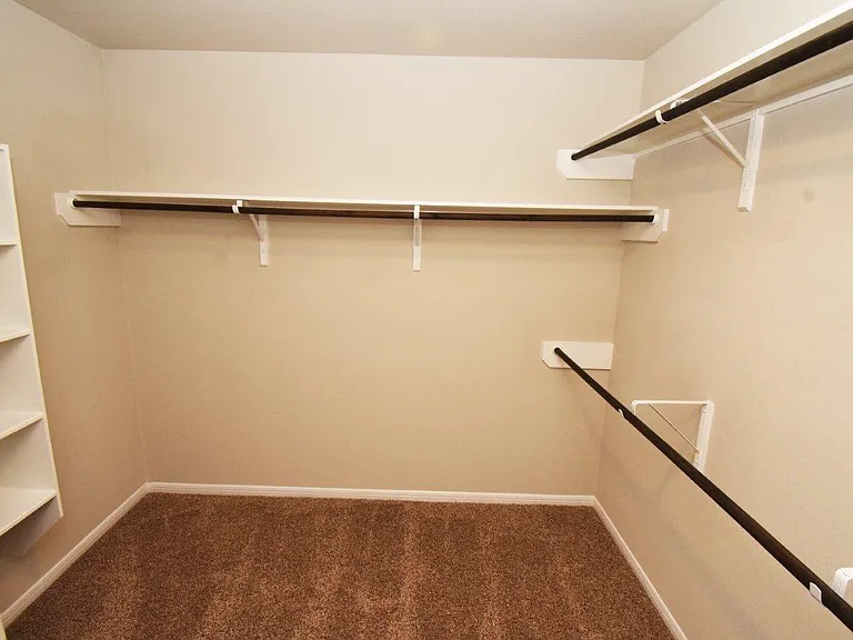 3015 Dripping Springs Ct — Photo 6