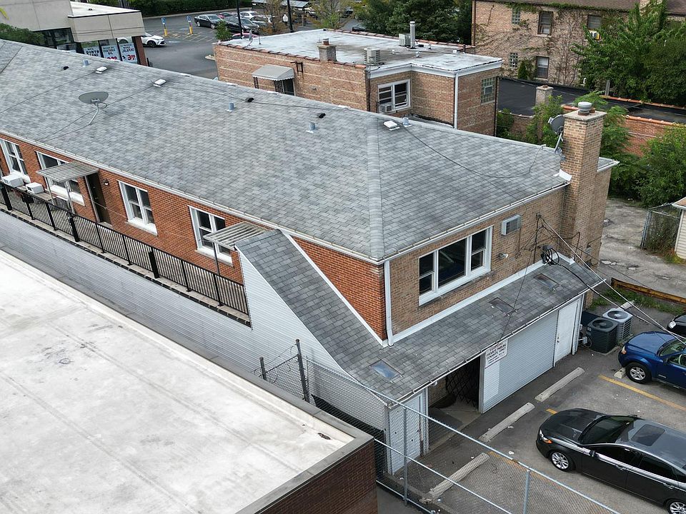 1st image of 5122 W Belmont Ave #B