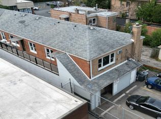 5122 W Belmont Ave #B, Chicago, IL 60641