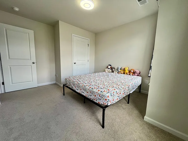 38 Fonthill Ct — Photo 37