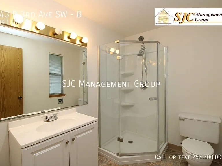 143 3rd Ave SW #B — Photo 15