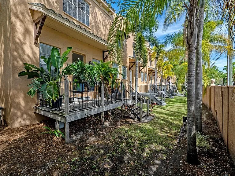2920-2 Hansen Manor Ln — Photo 45