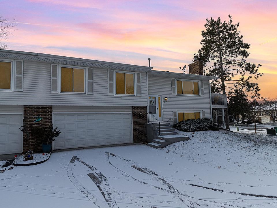 1st image of 1627 W 140th St