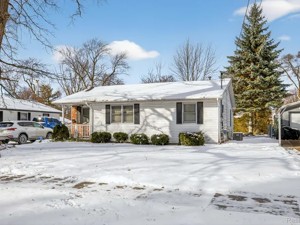 1515 S Harrison St, Saginaw, MI 48602