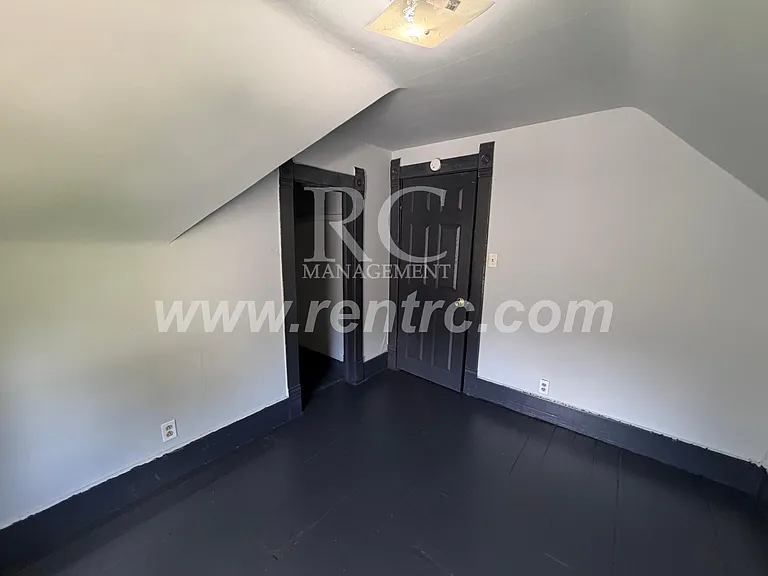 314 Porter St — Photo 17