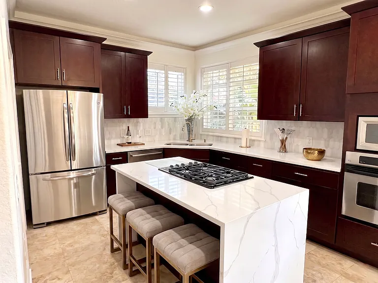 606 E Livingston St — Photo 14