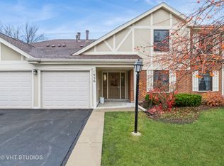 1056 Deerpath Ct APT A2, Wheeling, IL 60090