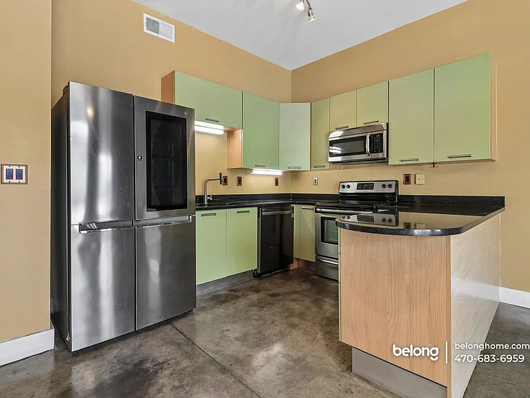 89 Mangum St SW #216 — Photo 16