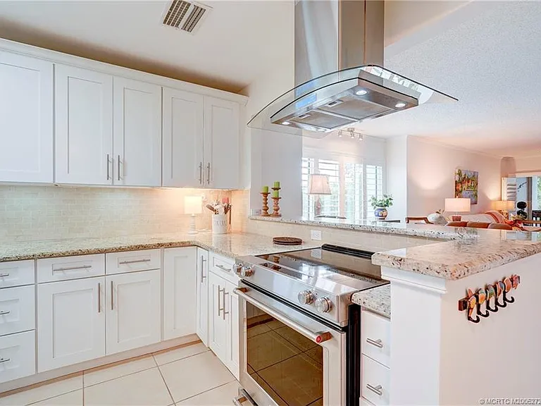 175 SE Saint Lucie Blvd #A106 — Photo 31