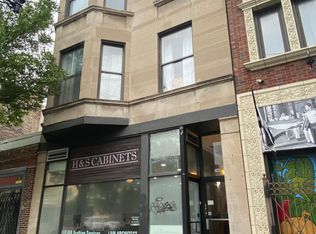 2450 W Division St APT 3R, Chicago, IL 60622