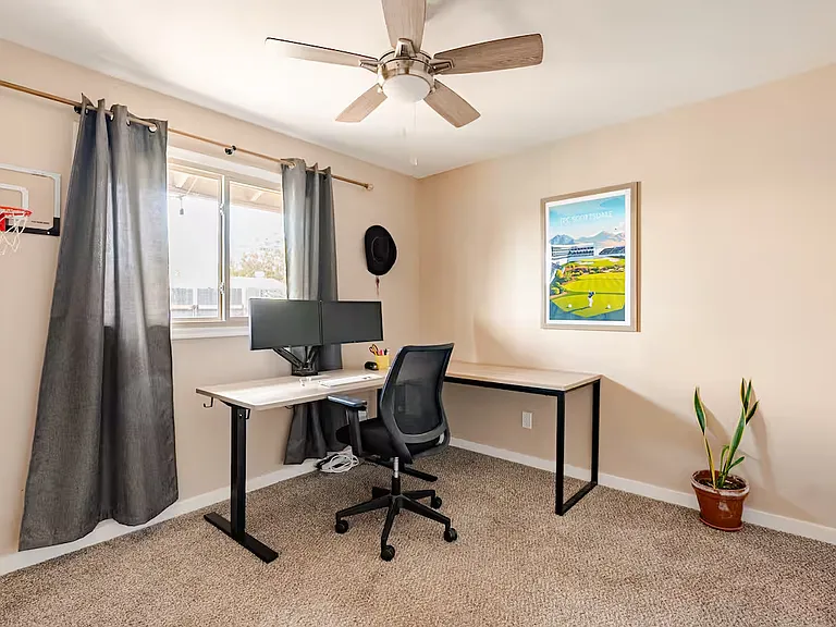 1104 E Campus Dr — Photo 16