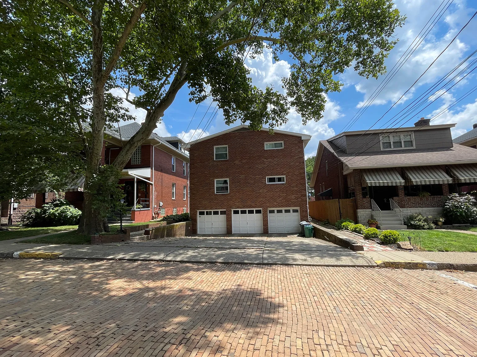 2 bed, 850 sqft, $1,500 — Photo 1
