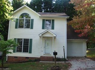 2000 Carlisle Way, High Point, NC 27265