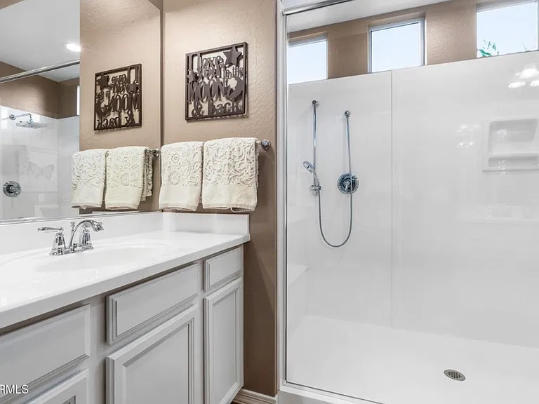 20551 E Mayberry Rd — Photo 14