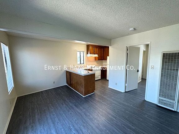 4th image of 220 1/2 10th St