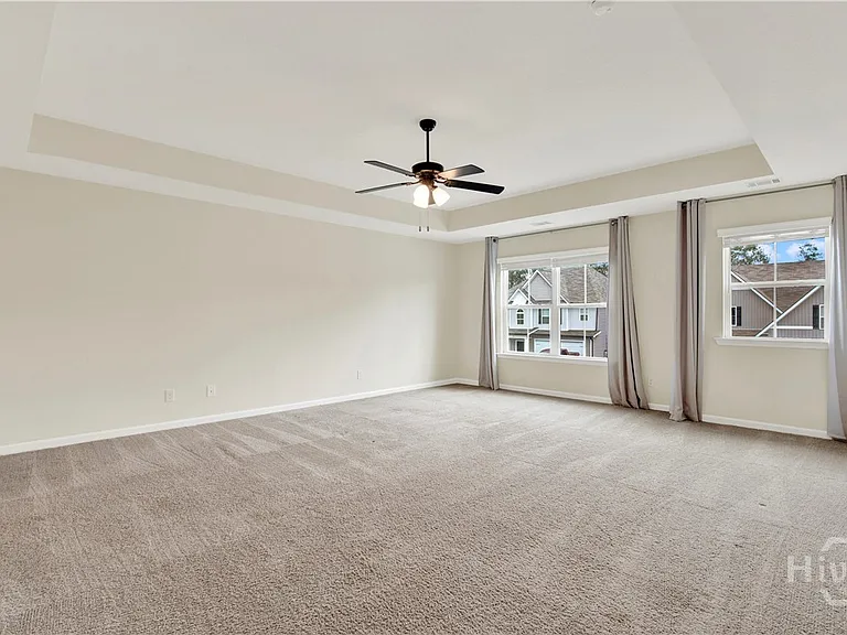 120 Annie Dr — Photo 35