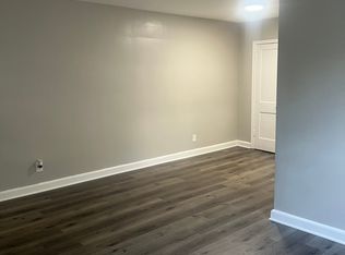5720 Washington Blvd APT 4, Arlington, VA 22205