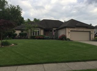 2273 Hunters Ridge Blvd, Dayton, OH 45434