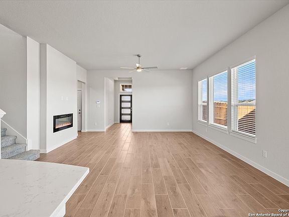 5th image of 1658 Couser Avenue