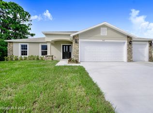 907 Walden Blvd SE, Palm Bay, FL 32909