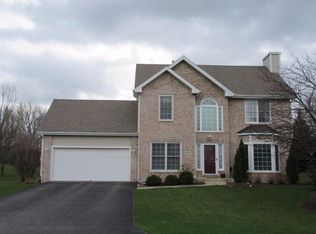 6537 Williamsburg Way, Racine, WI 53406