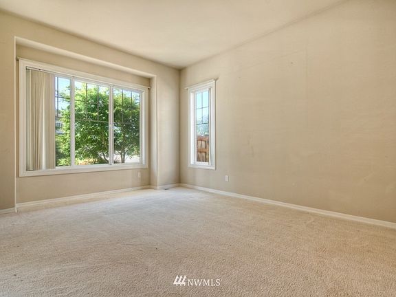 4th image of 6617 81st Court E