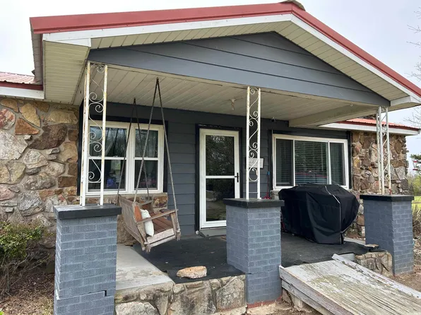 (undisclosed Address), Clinton, AR 72031