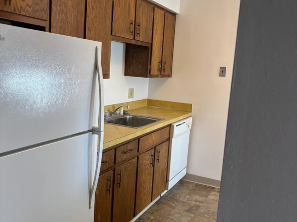 2010 NW Hickory Ln APT 5, Ankeny, IA 50023