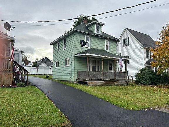 3rd image of 636 E Main St
