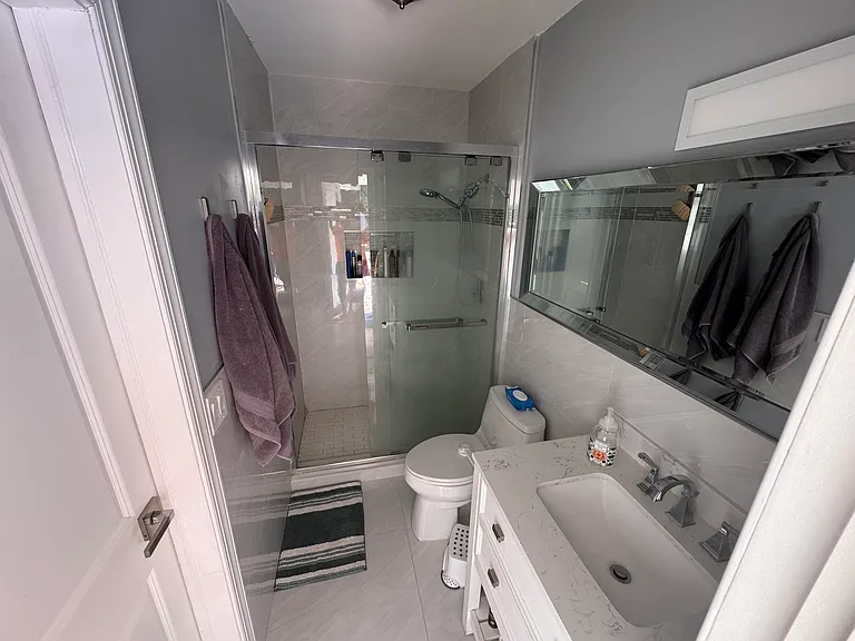 616 E Conference Dr — Photo 13